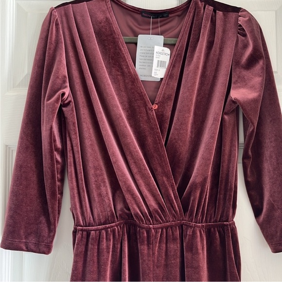 Fraiche by J Velvet Jumpsuit NEW - Picture 3 of 6